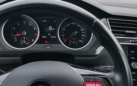 Volkswagen Tiguan II, 2019 год, 2 595 000 рублей, 15 фотография