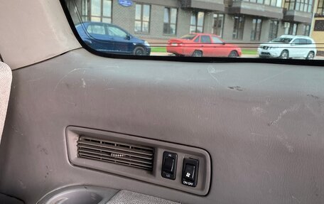 Nissan Liberty, 1999 год, 235 000 рублей, 15 фотография