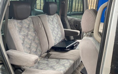 Nissan Liberty, 1999 год, 235 000 рублей, 16 фотография