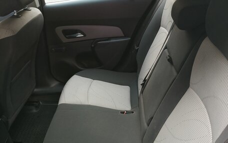 Chevrolet Cruze II, 2013 год, 730 000 рублей, 10 фотография