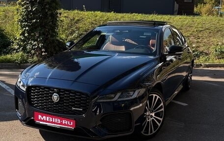 Jaguar XF II, 2023 год, 4 290 000 рублей, 2 фотография