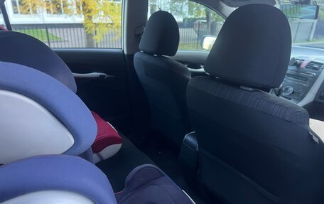 Toyota Auris II, 2007 год, 520 000 рублей, 14 фотография