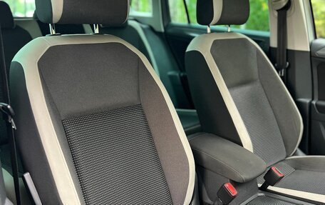 Volkswagen Tiguan II, 2019 год, 3 200 000 рублей, 10 фотография