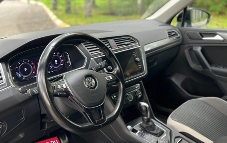 Volkswagen Tiguan II, 2019 год, 3 200 000 рублей, 6 фотография