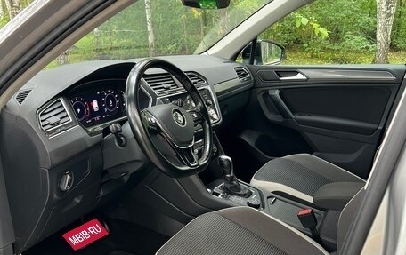 Volkswagen Tiguan II, 2019 год, 3 200 000 рублей, 5 фотография