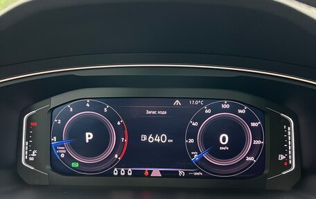 Volkswagen Tiguan II, 2019 год, 3 200 000 рублей, 17 фотография