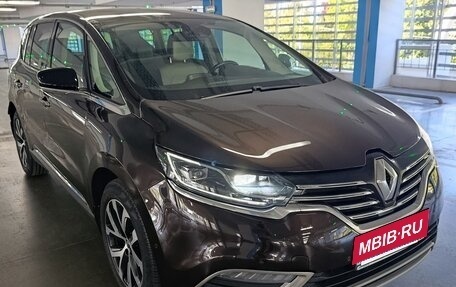 Renault Espace V рестайлинг, 2017 год, 1 999 999 рублей, 2 фотография