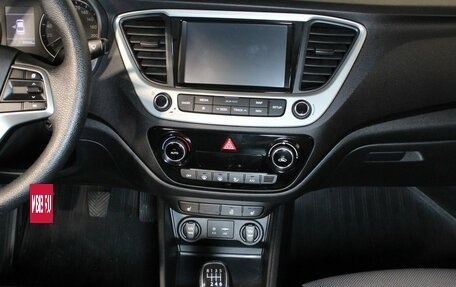 Hyundai Solaris II рестайлинг, 2017 год, 1 297 000 рублей, 11 фотография
