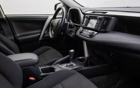 Toyota RAV4, 2016 год, 2 319 000 рублей, 9 фотография