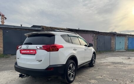 Toyota RAV4, 2014 год, 1 550 000 рублей, 3 фотография