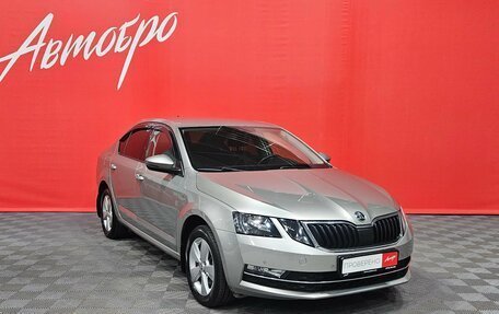Skoda Octavia, 2018 год, 1 570 000 рублей, 7 фотография