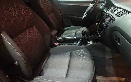 Skoda Octavia, 2018 год, 1 570 000 рублей, 12 фотография