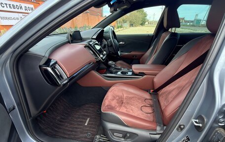 Toyota Crown, 2019 год, 3 600 000 рублей, 11 фотография