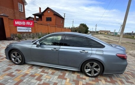 Toyota Crown, 2019 год, 3 600 000 рублей, 14 фотография