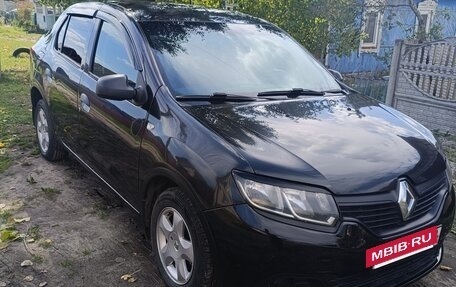 Renault Logan II, 2017 год, 480 000 рублей, 2 фотография