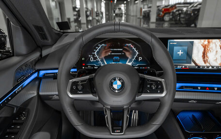 BMW 5 серия, 2024 год, 8 600 000 рублей, 13 фотография