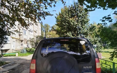 Chevrolet Niva I рестайлинг, 2006 год, 205 000 рублей, 2 фотография