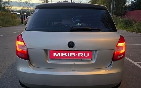 Skoda Fabia II, 2013 год, 700 000 рублей, 4 фотография