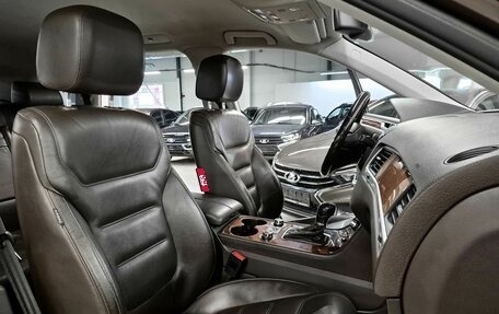 Volkswagen Touareg III, 2011 год, 1 649 000 рублей, 7 фотография