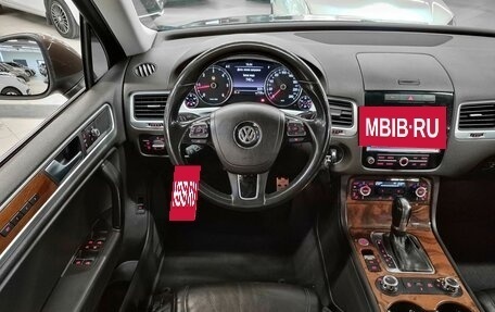 Volkswagen Touareg III, 2011 год, 1 649 000 рублей, 11 фотография