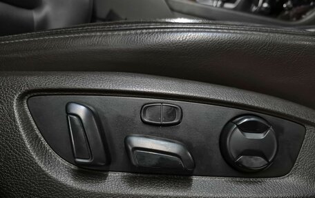 Volkswagen Touareg III, 2011 год, 1 649 000 рублей, 27 фотография