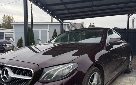 Mercedes-Benz E-Класс, 2019 год, 4 000 000 рублей, 1 фотография
