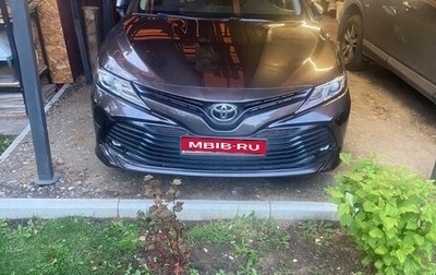 Toyota Camry, 2018 год, 2 590 000 рублей, 1 фотография