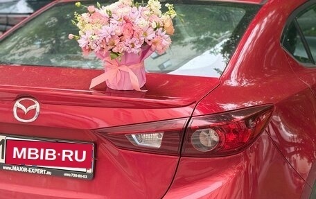 Mazda 3, 2018 год, 1 500 000 рублей, 3 фотография