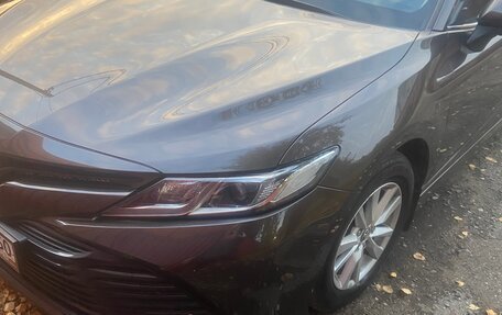 Toyota Camry, 2018 год, 2 590 000 рублей, 16 фотография
