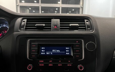 Volkswagen Jetta VI, 2016 год, 1 420 000 рублей, 14 фотография