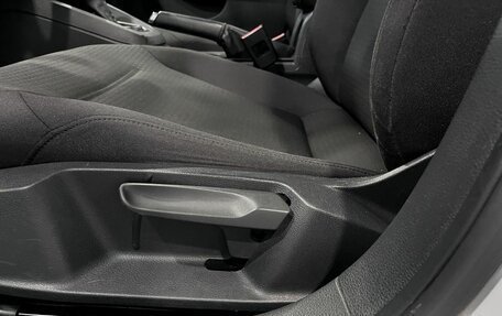 Volkswagen Jetta VI, 2016 год, 1 420 000 рублей, 34 фотография