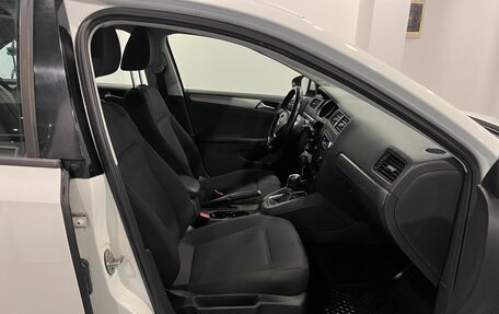 Volkswagen Jetta VI, 2016 год, 1 420 000 рублей, 29 фотография