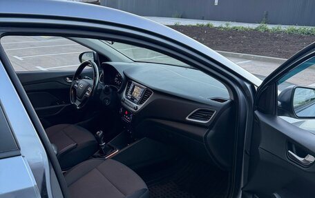 Hyundai Solaris II рестайлинг, 2017 год, 1 055 000 рублей, 18 фотография