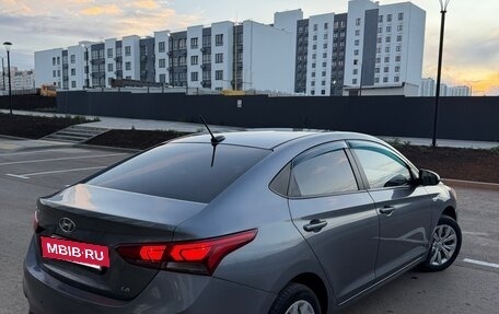 Hyundai Solaris II рестайлинг, 2017 год, 1 055 000 рублей, 4 фотография
