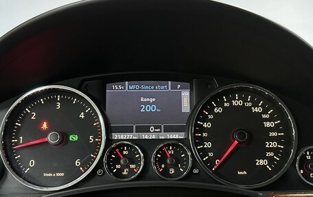 Volkswagen Touareg III, 2010 год, 1 215 000 рублей, 17 фотография