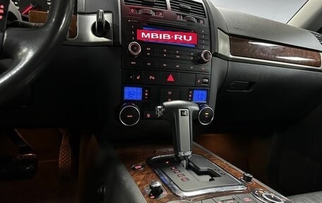 Volkswagen Touareg III, 2010 год, 1 215 000 рублей, 20 фотография