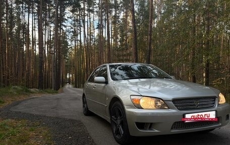 Toyota Altezza, 2001 год, 730 000 рублей, 3 фотография