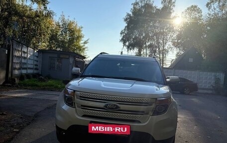Ford Explorer VI, 2012 год, 2 399 999 рублей, 9 фотография