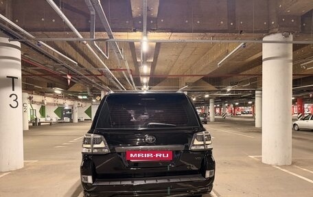 Toyota Land Cruiser 200, 2009 год, 2 550 000 рублей, 8 фотография