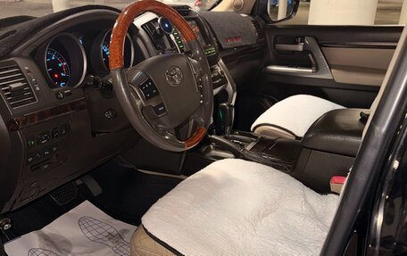 Toyota Land Cruiser 200, 2009 год, 2 550 000 рублей, 17 фотография