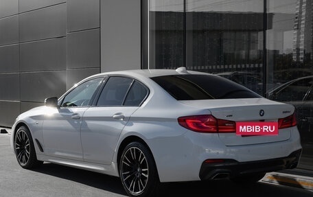 BMW 5 серия, 2018 год, 3 598 000 рублей, 6 фотография