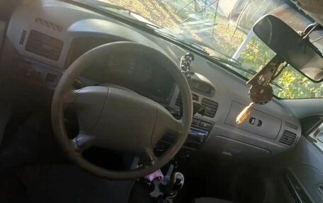 KIA Rio II, 2004 год, 260 000 рублей, 5 фотография