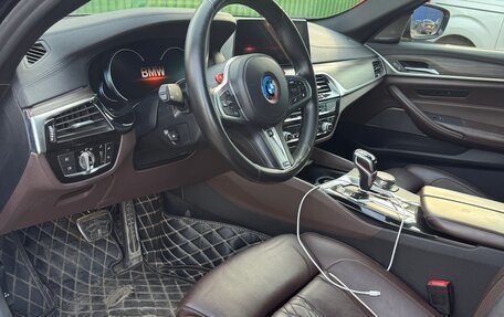 BMW 5 серия, 2018 год, 4 700 000 рублей, 19 фотография