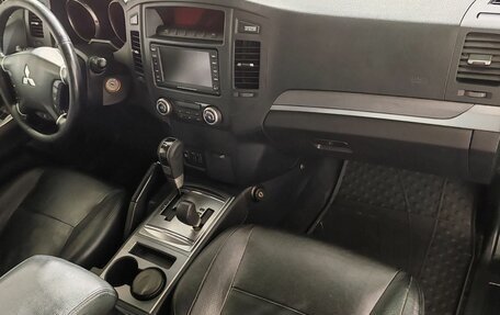 Mitsubishi Pajero IV, 2012 год, 1 950 000 рублей, 16 фотография