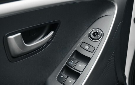Hyundai i30 II рестайлинг, 2012 год, 900 000 рублей, 9 фотография