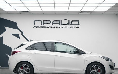 Hyundai i30 II рестайлинг, 2012 год, 900 000 рублей, 5 фотография
