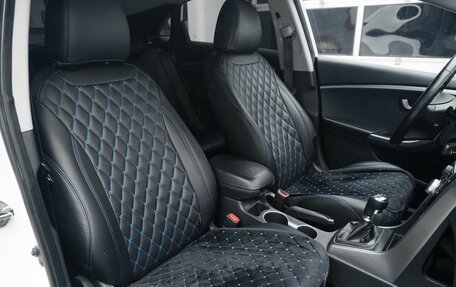 Hyundai i30 II рестайлинг, 2012 год, 900 000 рублей, 12 фотография