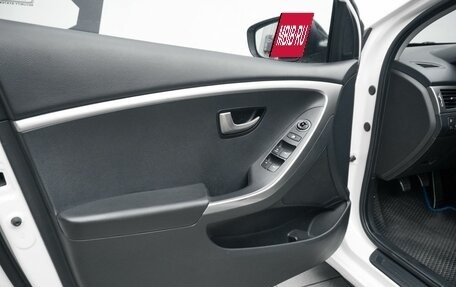 Hyundai i30 II рестайлинг, 2012 год, 900 000 рублей, 8 фотография
