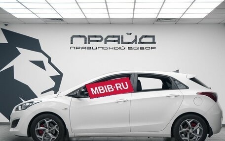Hyundai i30 II рестайлинг, 2012 год, 900 000 рублей, 6 фотография