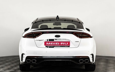 KIA Stinger I, 2019 год, 2 099 000 рублей, 13 фотография